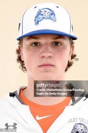 Zachary Eddinger's Instagram, Twitter & Facebook