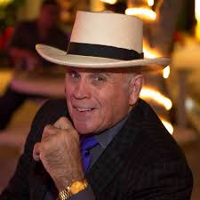 William Roger Cummings, Broker