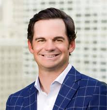 Matt Mcbroom's Instagram, Twitter & Facebook