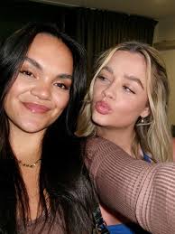 Si (@sienna_hamilton) • Instagram photos and videos