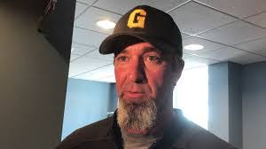 Shawn Tripp's Instagram, Twitter & Facebook