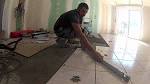Pose d un carrelage en diagonale par William AMADOR - du groupe