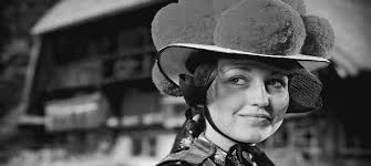 NR. 4 AUGUST/SEPTEMBER 2015 GEMEINDEZEITUNG DER EVANGELISCHEN  KIRCHENGEMEINDE FRANKFURT AM MAIN-BORNHEIM