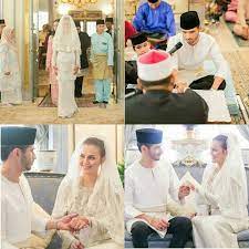 Check spelling or type a new query. Foto Sekitar Majlis Pernikahan Juliana Evans Dan Y A M Tengku Shariffuddin Shah Iluminasi