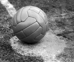 Kemuncak sukan ini berlangsung empat tahun sekali apabila piala dunia fifa berlangsung pada musim panas. Evolusi Sukan Bola Sepak