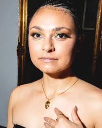 Bridgette Crowell's Instagram, Twitter & Facebook