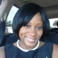 30+ perfiles de «Andrea Mingo»