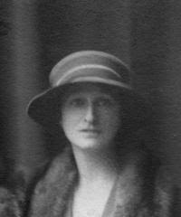 Vivien Tomlinson's Family History