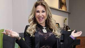 Auf instagram präsentiert die frau von robert geiss ihre neue haarfarbe. Neuer Look Carmen Geiss Spaltet Mit Typveranderung Das Netz