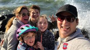 Gregoire trudeau had recently returned from a speaking. Positif Corona Begini Sosok Istri Justin Trudeau Yang Inspiratif