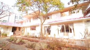Learn more about the twelve houses of the birth chart, each of which represents an area of your life. Blackpink House Location Blackpink Reborn 2020