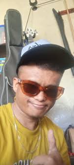 Kinsay pa lain mag pa repair dira og microphone or pasulda welling ko home  services ta karun pm lang ma'am and ser