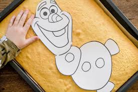 The highest win rate olaf build, from rune set to skill order to item path, in platinum +. Die Eiskonigin Olaf Kuchen Rezepte Fur Familien Kreatives Essen Baby Kind Und Meer