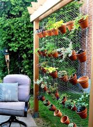 Diese 60 Diy Ideen Fur Hangende Garten Liegen Voll Im Trend Wohnideen Und Dekoration Garten Vertikaler Garten Garten Design