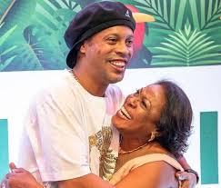 ʁonawˈdʒĩɲu gaˈuʃu) or simply ronaldinho. Ronaldinho The Rio Times