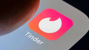 Tinder Adds A Panic Button For Dates That Go Wrong Cnn