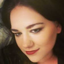 Victoria Mcknight's Instagram, Twitter & Facebook