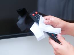 If you have already used liquid on the screen, dry it as quickly as possible (it may not be too late). How To Keep Dust Off A Television Screen 3 Steps With Pictures