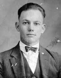 Debbie Paynter's Instagram, Twitter & Facebook