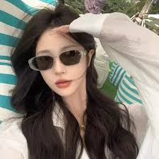 韩版复古小冰块薯薯墨镜：圆脸显瘦神器，高级感防紫外线，时尚达人的必备单品！-户外眼镜-淘宝好物网