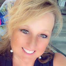 So my oldest is 17 and when he was little I never did the elf