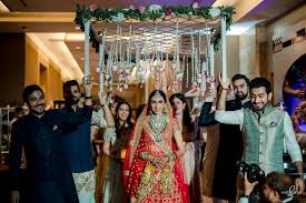 Don T Miss These Exclusive And Unseen Pictures From Armaan Jain And Anissa Malhotra S Wedding In 2020 Celebrity Weddings Bollywood Wedding Bridal Outfits