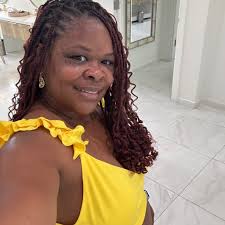 Repost from @balleralert: (Former NFL Star Rudi Johnson Dies by Suicide at  45 After Mental Health Struggles Blogged by: Thinktank #RudiJohnson, former  Cincinnati Bengals standout, has passed away at the age of