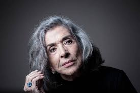 Betty Faria migra voto de Ciro Gomes para Lula