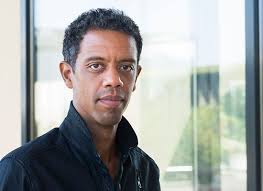 doozzoo Ambassadors who use doozzoo successfully