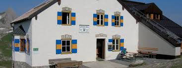 Leutkircher wirtschaftsbund e.v., leutkirch im allgäu. Leutkircher Hutte 2 251 M Lechtaler Alpen Tirol
