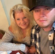 New convenience store opens in Greenville