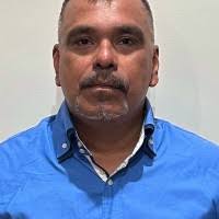 8 "Sam Larranaga" profiles