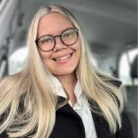 100+ perfiles de «Landers»