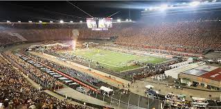 Football bowl subdivision crowds averaged 43,106 fans per game in 2016,downby less than 1 percent from 2015, according to a cbs. Battle At Bristol Wikipedia