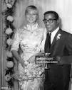 Sammy Davis Jr Wife Photos and Premium High Res Pictures - Getty ...