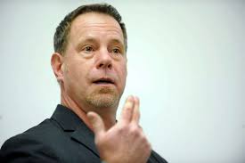 A cop career undone by drugs