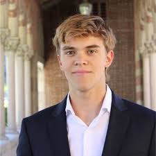 Eric Hervis's Instagram, Twitter & Facebook