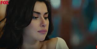 Teve 1 1.846 lượt xem7 tháng trước. Yasak Elma Dizisinde Nesrin Cavadzade Nin Icinden Sanki Angeline Jolie Cikti Etilki Com