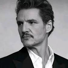 Just me, a little mystery, and a lot of good lighting.✨❤️