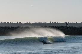 Praia do cabedelo near the country's northern border with spain, viana do castelo is blessed with an appealing medieval centre, an attractive riverfront and lovely beaches just outside the city. Praia Do Cabedelo Picture Of Surf Clube Viana Viana Do Castelo Tripadvisor