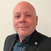 Craig Mielke's Instagram, Twitter & Facebook