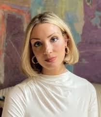 Alexandra Thayer's Instagram, Twitter & Facebook