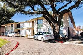 The perfect 2 bed apartment is easy to find with apartment guide. 2 Bedroom Apartments For Rent Below 1 250 In Dallas Tx Homes Com