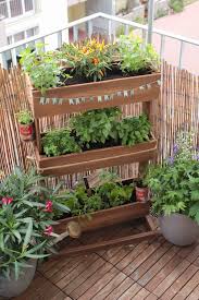 Töpfe, gewächshauser und vieles mehr. Die Besten Pflanzgefasse Fur Den Selbstversorger Balkon Garten Fraulein Der Garten Blog