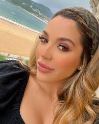 Rachel Hester's Instagram, Twitter & Facebook