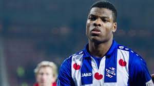 Denzel dumfries date of birth: Dumfries Bekent Je Speelt Voor Het Kampioenschap Champions League