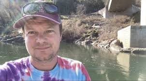 Dustin Overman's Instagram, Twitter & Facebook