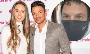 Peter andre battling coronavirus after expressing worries for nhs doctor wife who had it peter andre is battling coronavirus, but has chosen not to tell his fans as he doesn't want to worry them. 1hdnl0udzn45jm