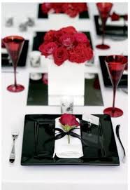 Choose black and white candles and candle holders, black vases with white flowers to decorate the spaces. 80 Black And White Dinner Ideas White Party Black White Parties Black And White