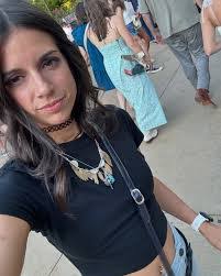 Elisa Huff's Instagram, Twitter & Facebook